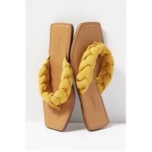 SCHUTZ Evereve New in Box Cicely Braided Flat Sandal in Marigold Yellow // 7